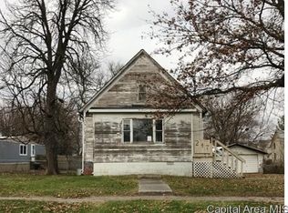 247 W 2nd St, Galesburg, IL 61401