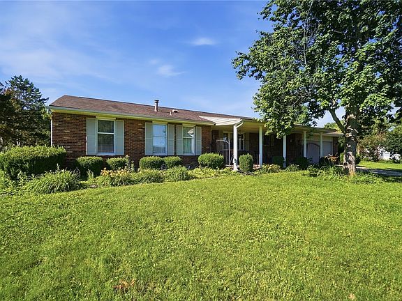 3rd image of 4756 Whitehead Ct