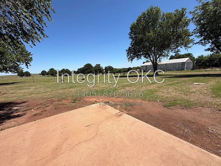 5150 W Camp Dr — Photo 23