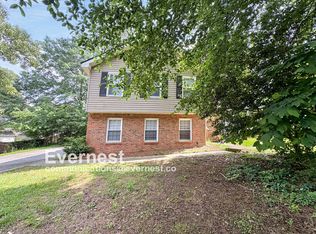 737 Swamp Creek Dr, Jonesboro, GA 30238