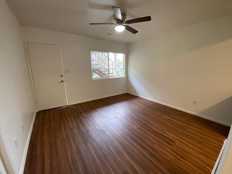 1739 Sunset Cliffs Blvd #2 — Photo 24