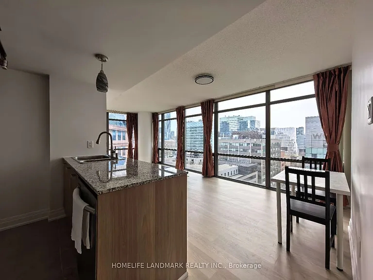 38 Grenville St #1403 — Photo 6