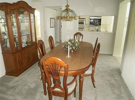 3rd image of 8699 Ashbury Dr