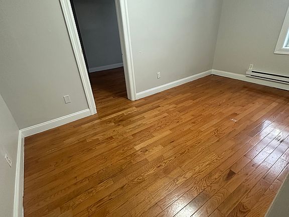 4th image of 5902-04 Madison St #11C