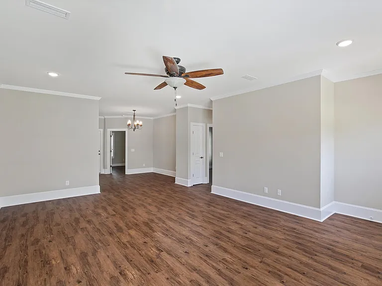 122 Craftsman Dr — Photo 6