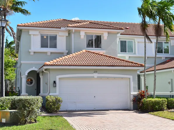 2171 Oakmont Drive, Riviera Beach, FL 33404