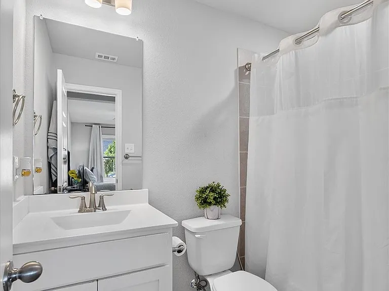 19519 Perissa Terrace Dr — Photo 28