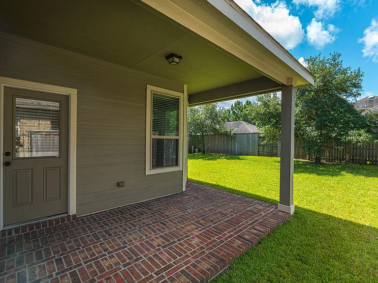 15 Butternut Grove Pl — Photo 28