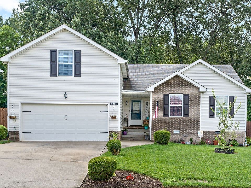 1st image of 421 Piney Dr