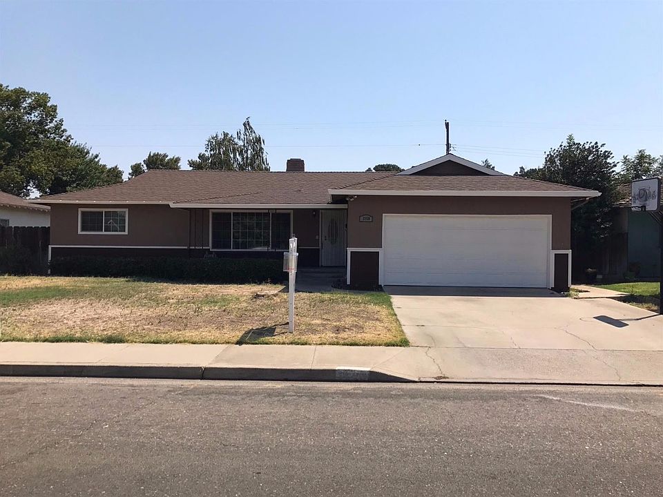 2nd image of 1950 N Denair Ave