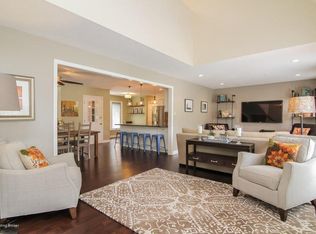 408 Pleasantview Ave, Louisville, KY 40206