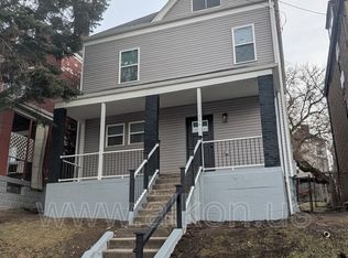 566 Greenfield Ave, Pittsburgh, PA