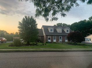 829 Frank Dr, Emmaus, PA
