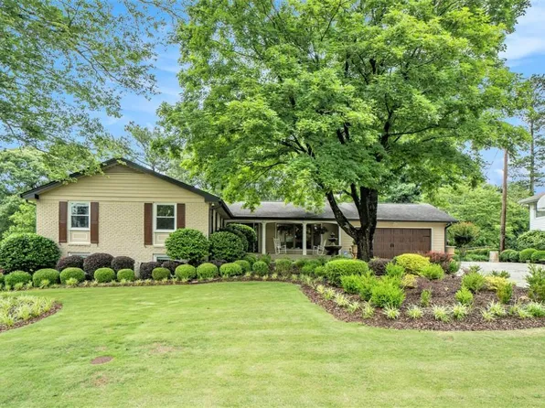 733 Huntington Pl SE, Marietta, GA 30067