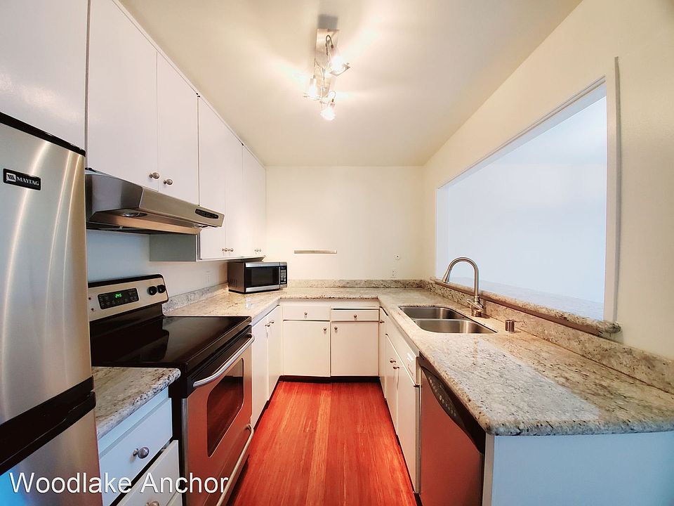 1st image of 814 N Delaware St APT 304