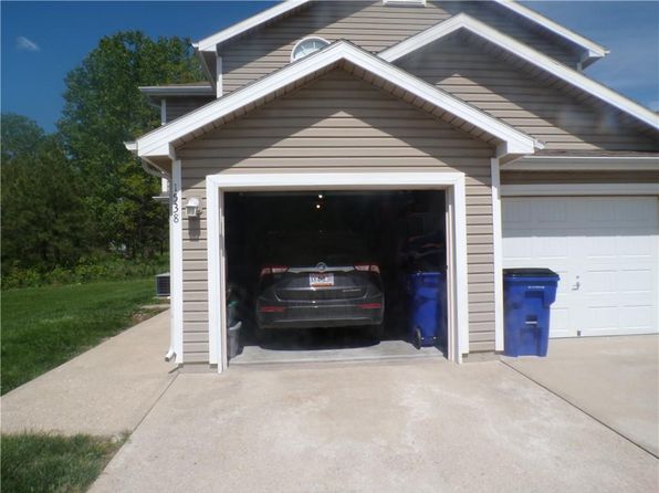 1538 SW Shelby Dr, Lees Summit, MO 64081