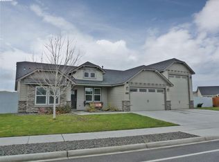 1239 Belmont Blvd, West Richland, WA 99353