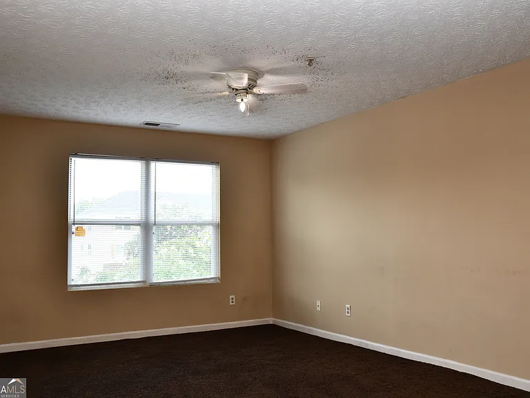 9301 Waldrop Pl — Photo 10