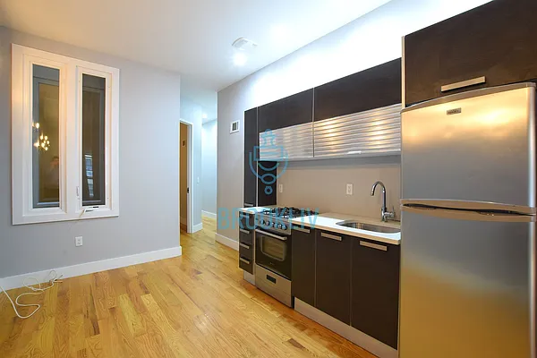 Rented by null | media 2