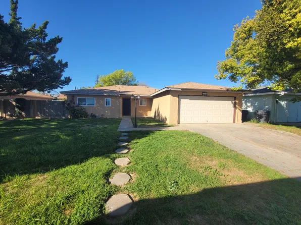 217 Pescara Way, Madera, CA 93638