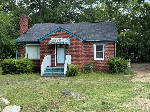 945 S Confederate Ave, Rock Hill, SC 29730
