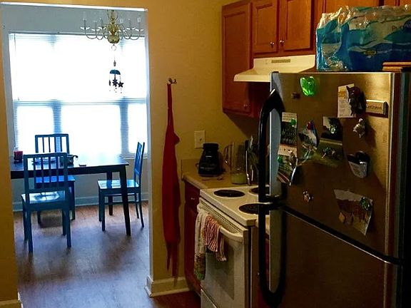 4th image of 130 Callan Park Ln