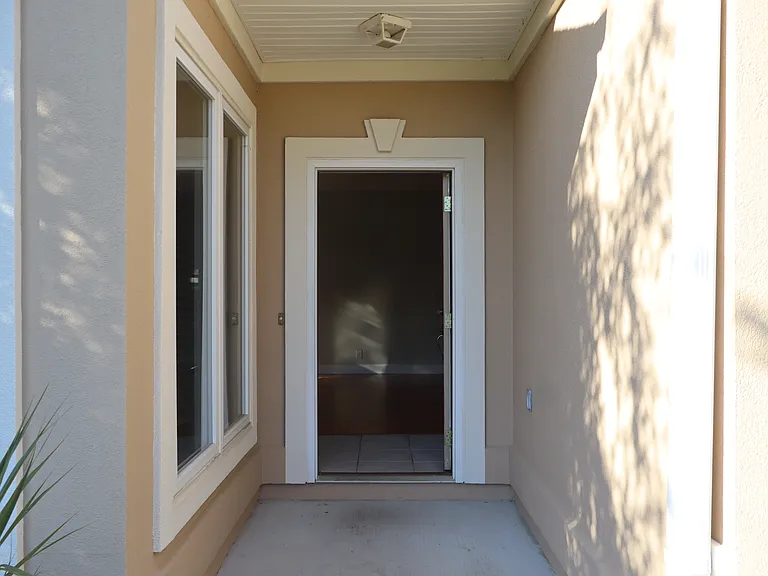 1482 Saint Thomas Cir — Photo 12