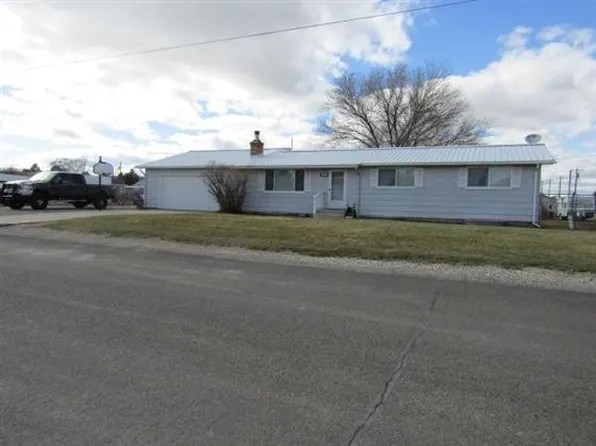 935 Starr Ave, Wells, NV 89835