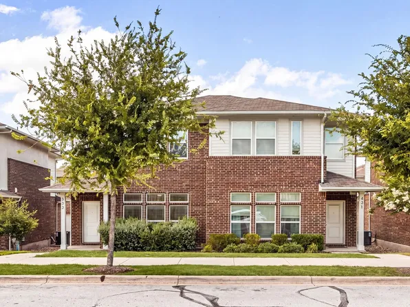 605 W South St #332, Leander, TX 78641