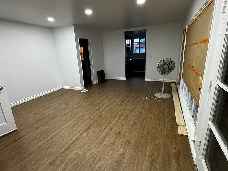 9009 Bascom St — Photo 3