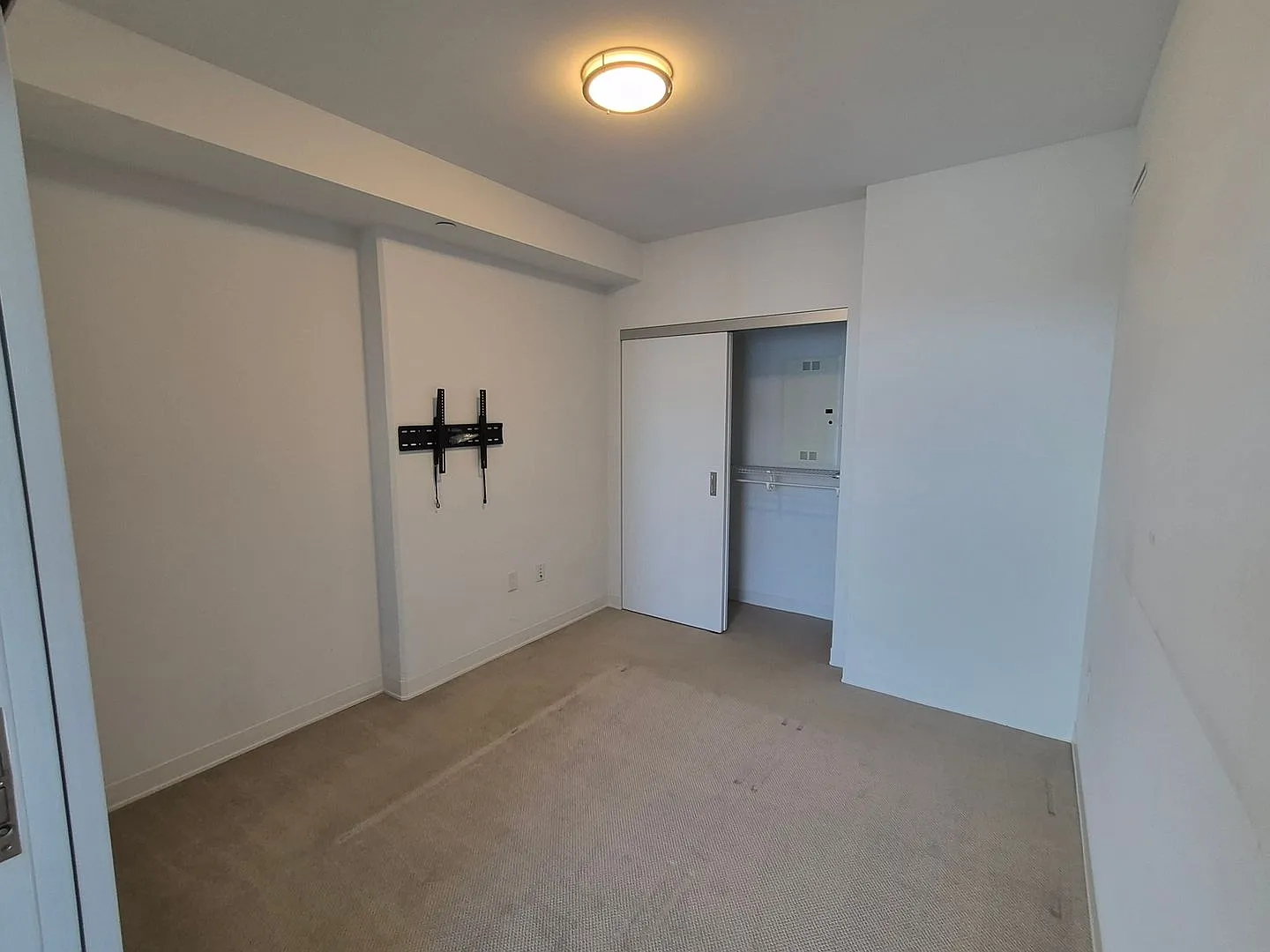 A'ali'i Luxury Unit w/Beautiful Mountain & Ocean Views 1bd, 1ba, 1 secured pkg 431sqft. - $3000 — Photo 4