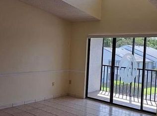 1308 Pine Ridge Cir #E-3, Tarpon Springs, FL 34688