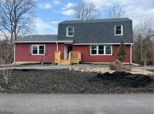 800 Monmouth Rd, Cream Ridge, NJ 08514