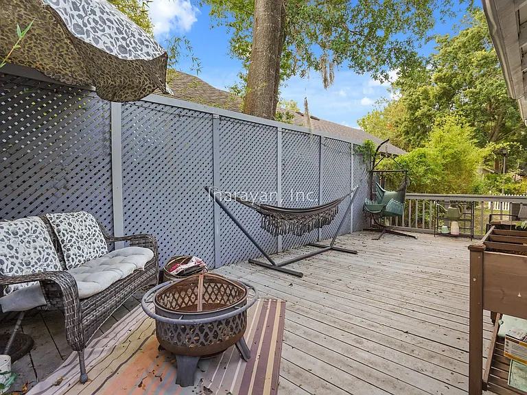 245 Orange Pl — Photo 26
