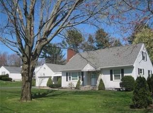 299 Frank Smith Rd, Longmeadow, MA 01106