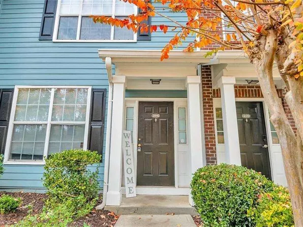 398 Pine Hill Pl, Norcross, GA 30093