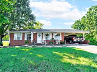 814 E Zion Church Rd, Shelby, NC 28150