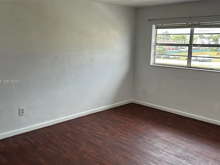 1855 NE 121st St #35 — Photo 9