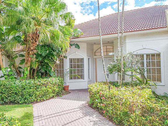 3rd image of 5768 Harrington Way