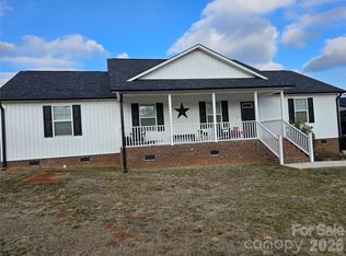 147 Black Bottom Rd, Union, SC 29379