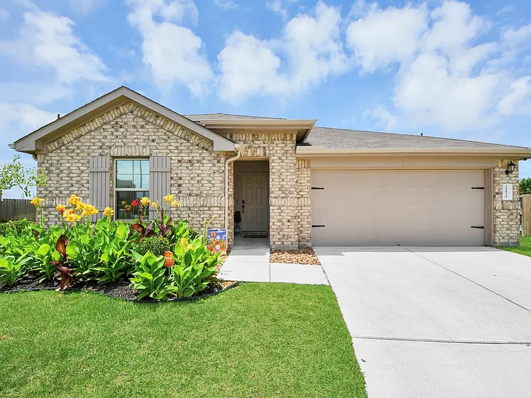 22939 San Giorgio Ct — Photo 1