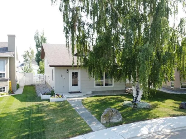 115 N Stephens Cres, Hanna, AB T0J 1P0