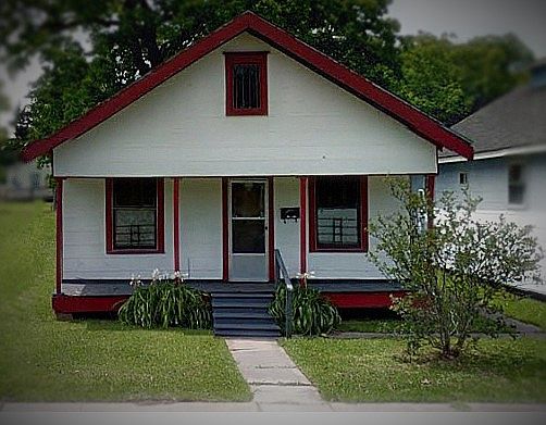 1st image of 1709 Rev Raymond Scott Ave