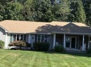 4 Pearl Brook Rd, Southwick, MA 01077
