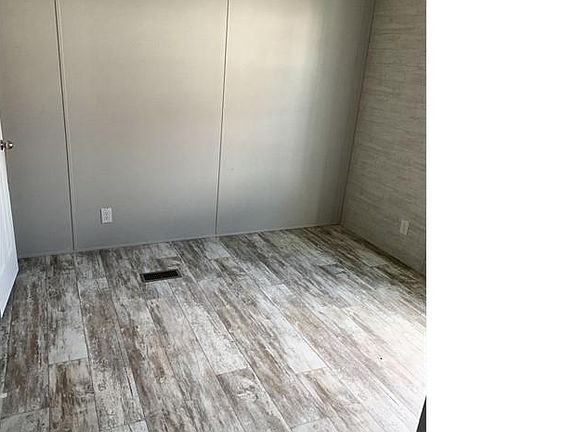 2nd image of 93 Sparrow Dr