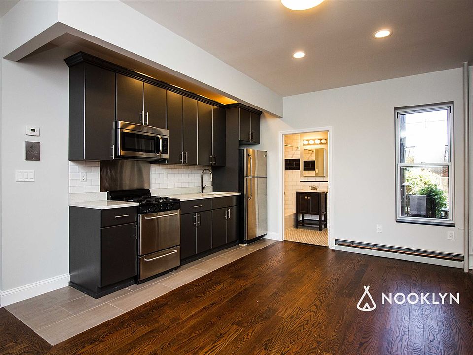 001_6156_Madison_St._-2