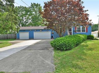 1580 Oak St, Girard, OH