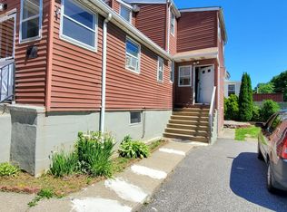 266 Falls Ave #1E, Oakville, CT 06779