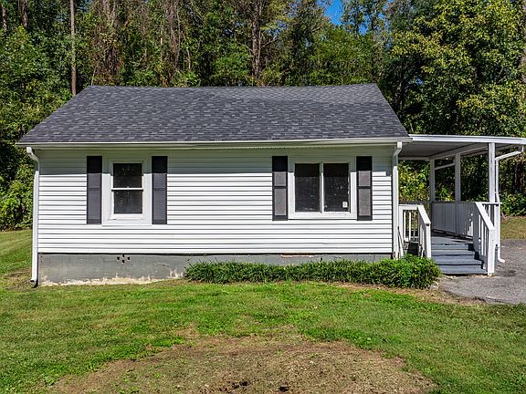 2nd image of 2324 Amber Crest Dr