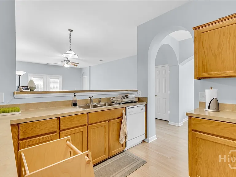 69 Chapel Lake Dr N — Photo 3